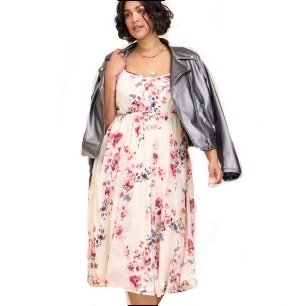 🆕🌺TORRID Midi Chiffon Pleated Floral Dress🌺 - Picture 3 of 15